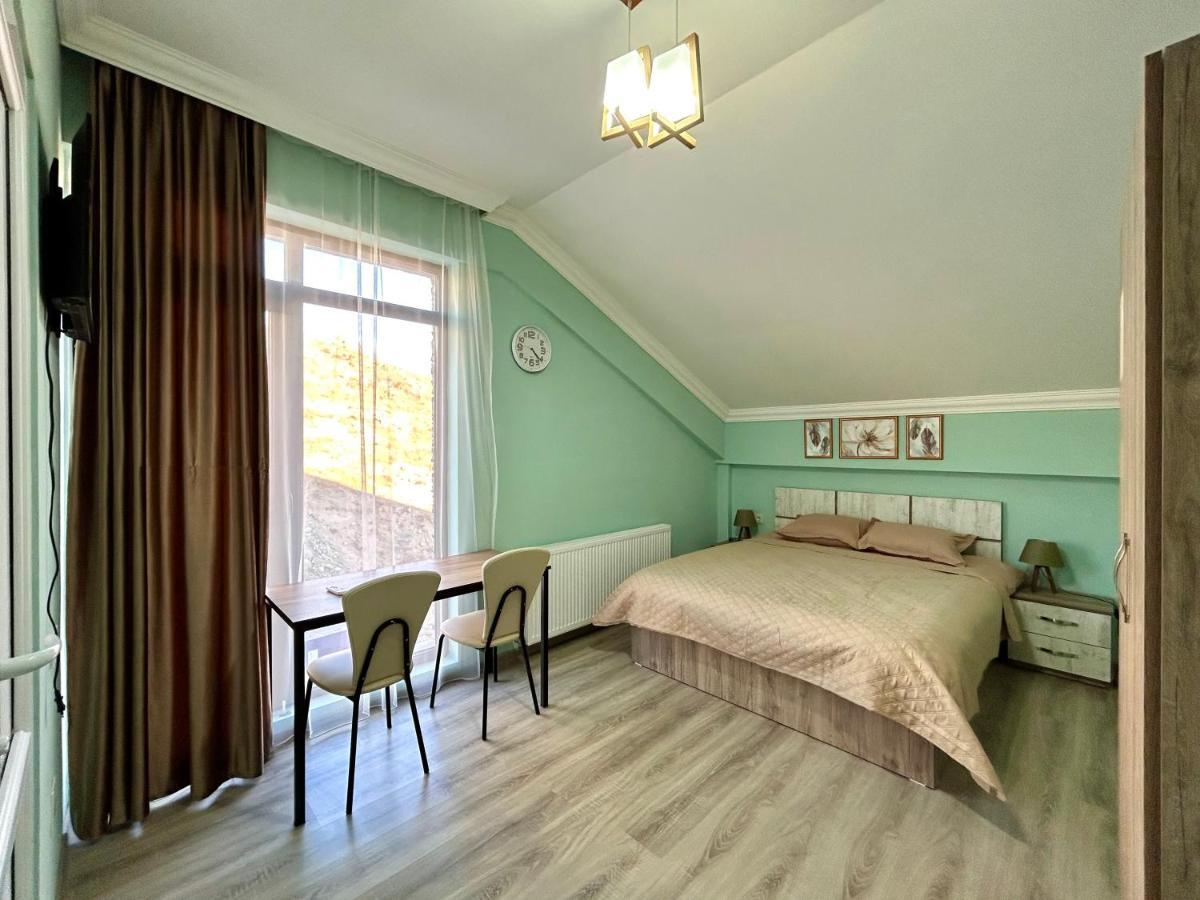 Dandelion Hotel Gudauri Ganisi ภายนอก รูปภาพ